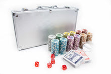 Load image into Gallery viewer, Australiana Poker Set - 300 Chips
