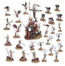 Load image into Gallery viewer, Daughters of Khaine: Khainite Slaughter-Coven - Battleforce - Age of Sigmar - Warhammer
